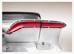 US Classic Car 1958 Taillight Abstract - Stretched Canvas, Poster Or Fine Art Print(Us Classic Car 1958 Taillight Abstract Stretched Canvas Poster Or Fine Art Print) -Heart Wall Art Store pictufy horizontal white 70x50 2165828